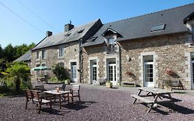 Hotel La Quebecoise