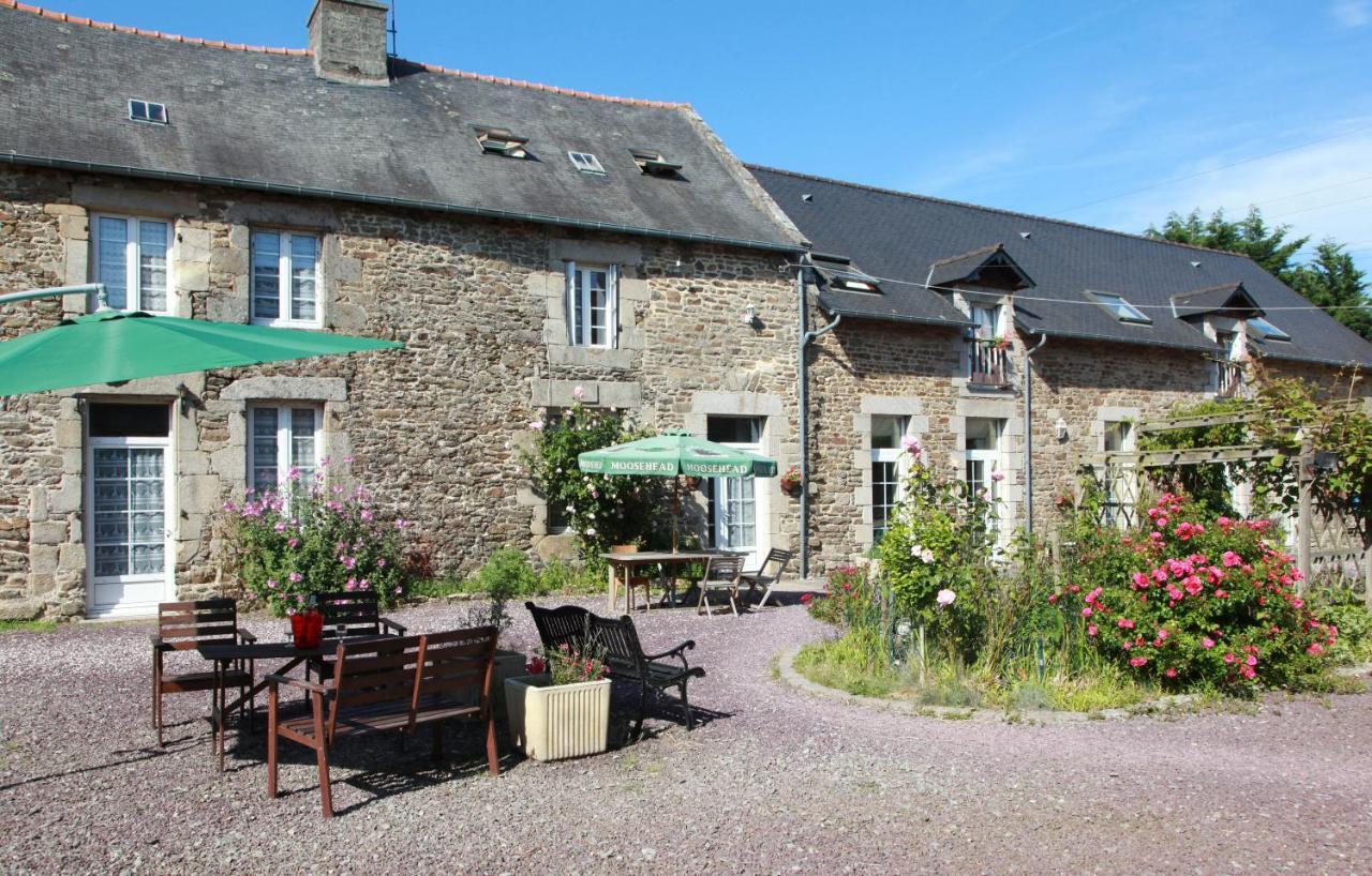 Hotel La Quebecoise Dinan Exterior photo